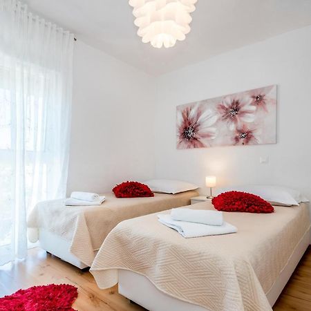 Kuca Za Odmor - Sibenik Villa Бродарика Екстериор снимка